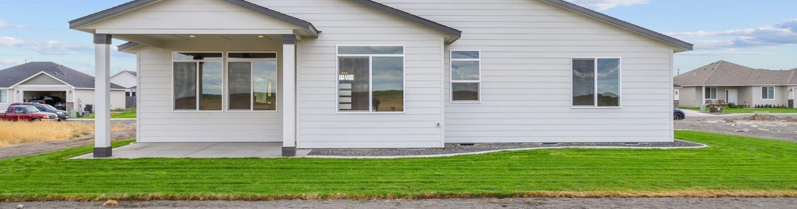 Dusty Maiden Dr, Pasco, Washington 99301, 4 Bedrooms Bedrooms, ,2 BathroomsBathrooms,Site Built-owned Lot,For Sale,Dusty Maiden Dr,281858
