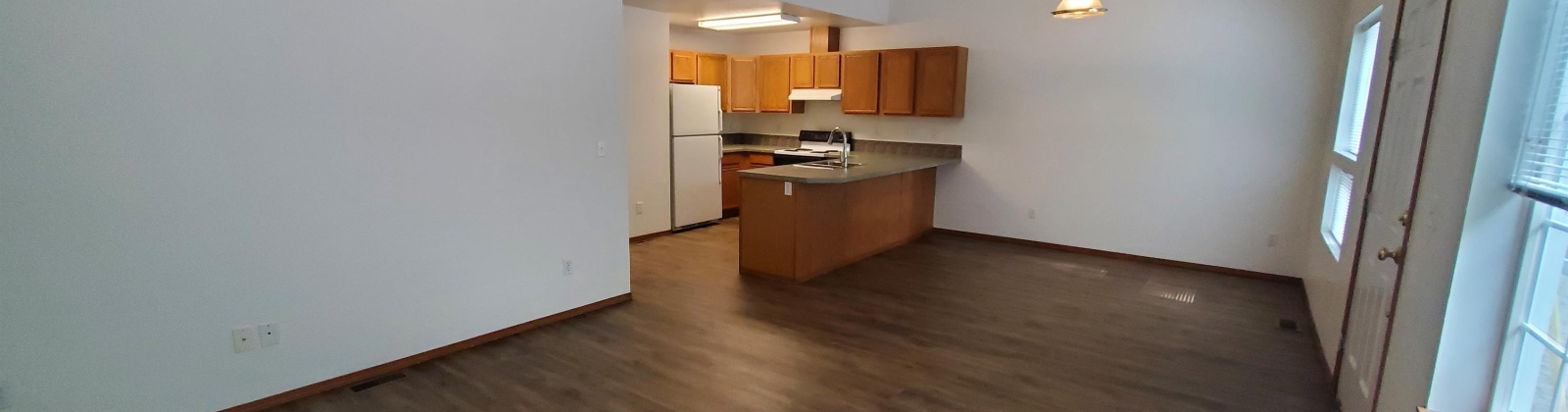 Indiana Street, Pullman, Washington 99163, 8 Bedrooms Bedrooms, ,4 BathroomsBathrooms,Duplex,For Sale,Indiana Street,283826