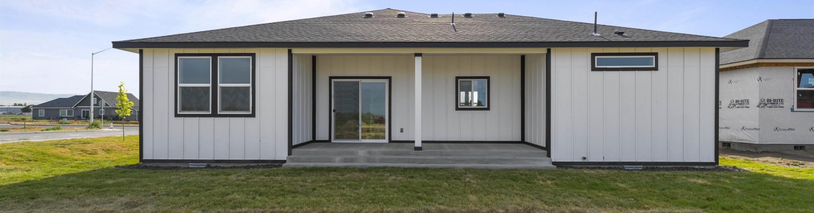 Victoria St, Sunnyside, Washington 98944, 3 Bedrooms Bedrooms, ,2 BathroomsBathrooms,For Sale,Victoria St,281919