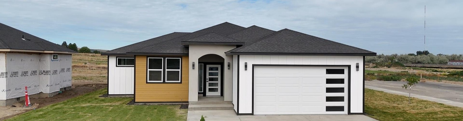 Victoria St, Sunnyside, Washington 98944, 3 Bedrooms Bedrooms, ,2 BathroomsBathrooms,For Sale,Victoria St,281919