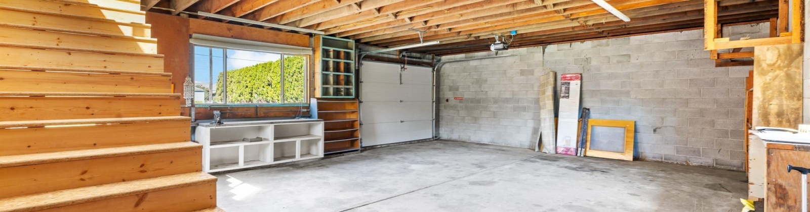 Ave B, Grandview, Washington 98930, 5 Bedrooms Bedrooms, 0 ,2 BathroomsBathrooms,Houses,For Sale,Ave B,0,281921