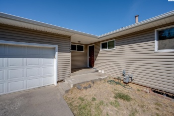 North Street, Pullman, Washington 99163, 6 Bedrooms Bedrooms, ,3 BathroomsBathrooms,Multi-family,For Sale,North Street,283702