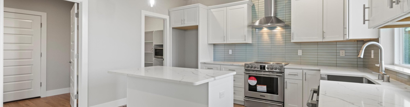 Orchard Street, West Richland, Washington 99353, 4 Bedrooms Bedrooms, ,3 BathroomsBathrooms,Site Built-owned Lot,For Sale,Orchard Street,281956