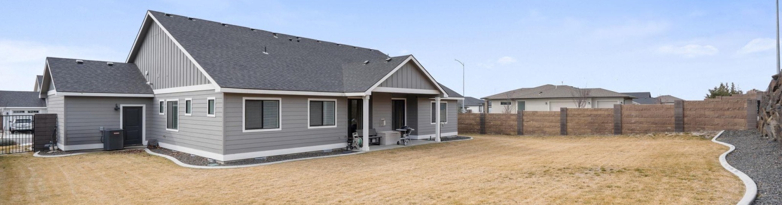 Corvina St., Richland, Washington 99352, 4 Bedrooms Bedrooms, ,4 BathroomsBathrooms,Site Built-owned Lot,For Sale,Corvina St.,281938