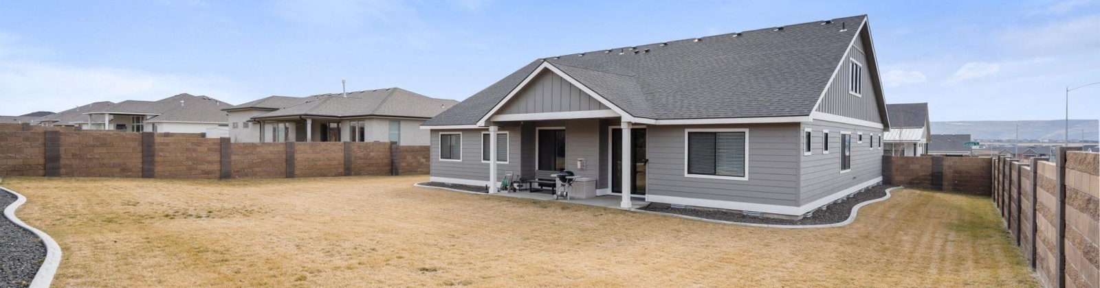 Corvina St., Richland, Washington 99352, 4 Bedrooms Bedrooms, ,4 BathroomsBathrooms,Site Built-owned Lot,For Sale,Corvina St.,281938