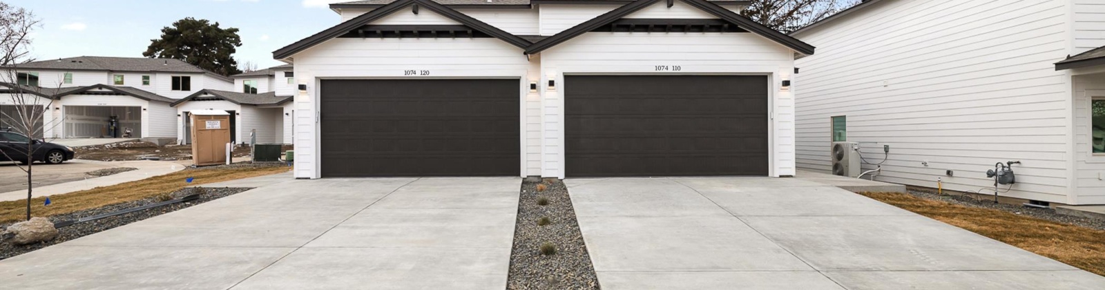 Underwood Pl, Kennewick, Washington 99337, 5 Bedrooms Bedrooms, ,6 BathroomsBathrooms,Duplex,For Sale,Underwood Pl,283757