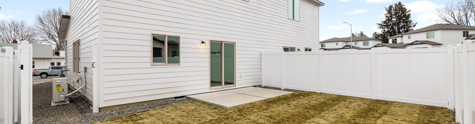 Underwood Pl, Kennewick, Washington 99337, 5 Bedrooms Bedrooms, ,6 BathroomsBathrooms,Duplex,For Sale,Underwood Pl,283757