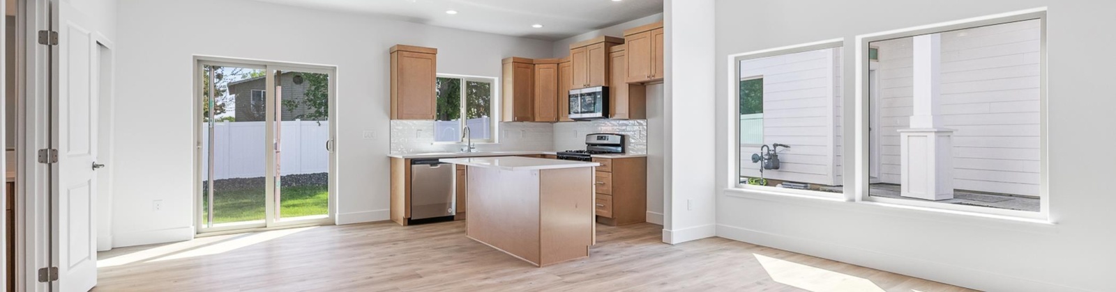 Underwood Pl, Kennewick, Washington 99337, 6 Bedrooms Bedrooms, ,6 BathroomsBathrooms,Duplex,For Sale,Underwood Pl,283754