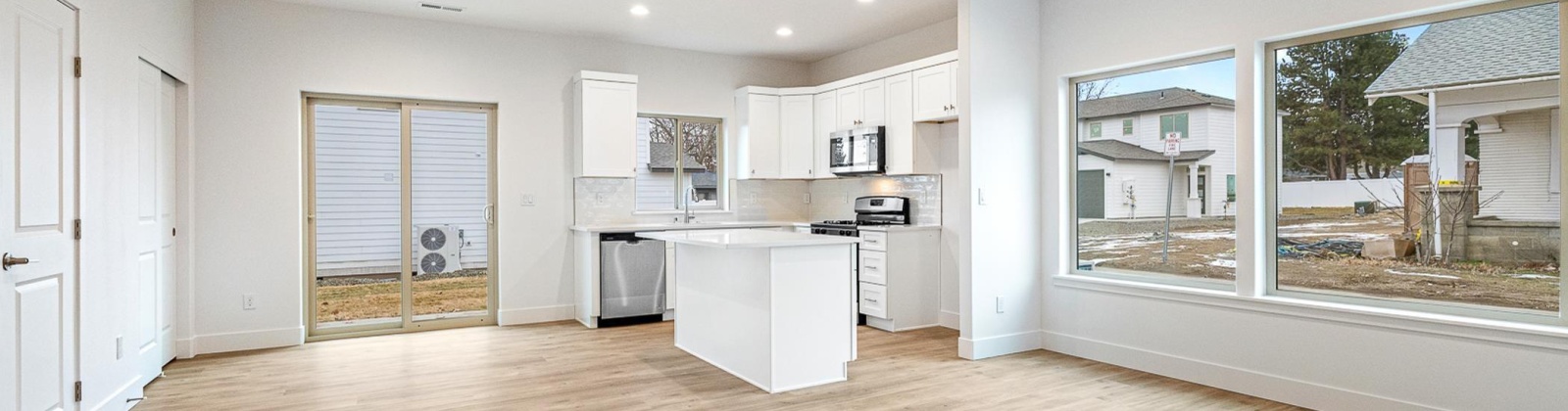 Underwood Pl, Kennewick, Washington 99337, 6 Bedrooms Bedrooms, ,6 BathroomsBathrooms,Multi-family,For Sale,Underwood Pl,283732