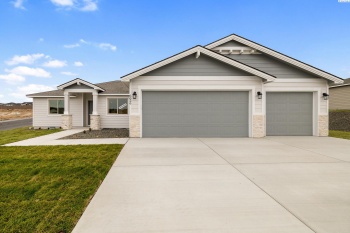 30th Pl, Kennewick, Washington 99338, 4 Bedrooms Bedrooms, ,2 BathroomsBathrooms,Site Built-owned Lot,For Sale,30th Pl,281987