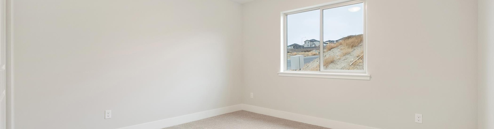 30th Pl, Kennewick, Washington 99338, 4 Bedrooms Bedrooms, ,2 BathroomsBathrooms,Site Built-owned Lot,For Sale,30th Pl,281987