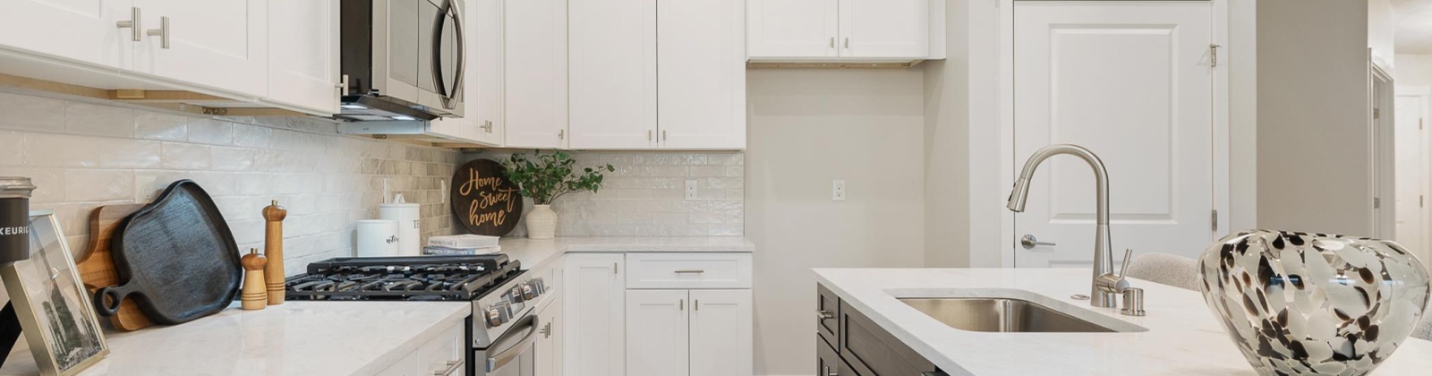 30th Pl, Kennewick, Washington 99338, 4 Bedrooms Bedrooms, ,2 BathroomsBathrooms,Site Built-owned Lot,For Sale,30th Pl,281987