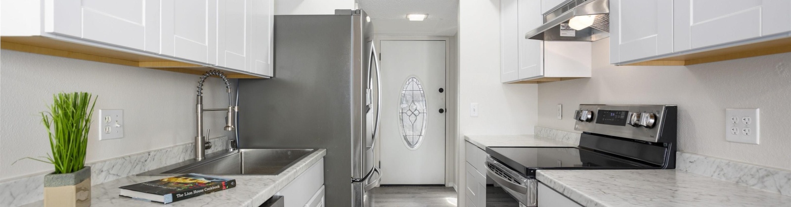 Canal Drive 4-A, Kennewick, Washington 99336, 2 Bedrooms Bedrooms, ,2 BathroomsBathrooms,Condos/townhomes,For Sale,Canal Drive 4-A,281996