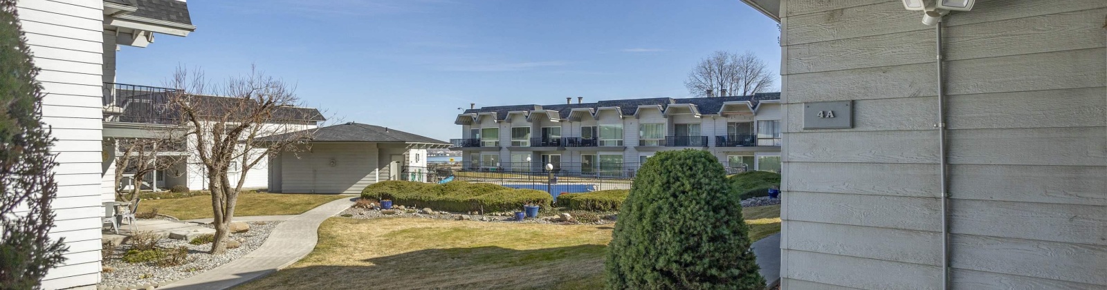 Canal Drive 4-A, Kennewick, Washington 99336, 2 Bedrooms Bedrooms, ,2 BathroomsBathrooms,Condos/townhomes,For Sale,Canal Drive 4-A,281996