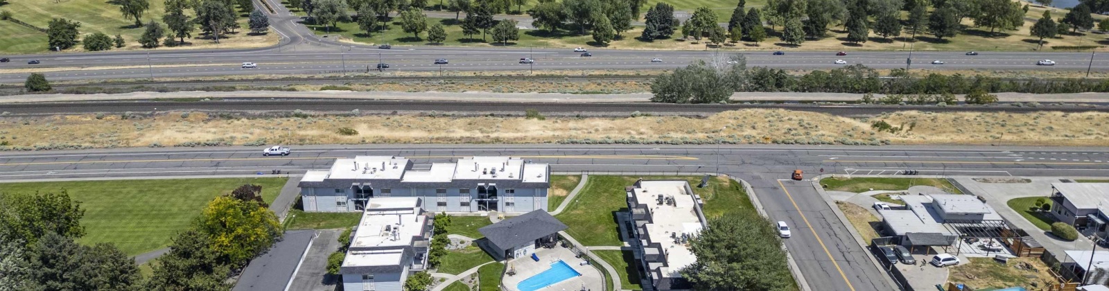 Canal Drive 4-A, Kennewick, Washington 99336, 2 Bedrooms Bedrooms, ,2 BathroomsBathrooms,Condos/townhomes,For Sale,Canal Drive 4-A,281996