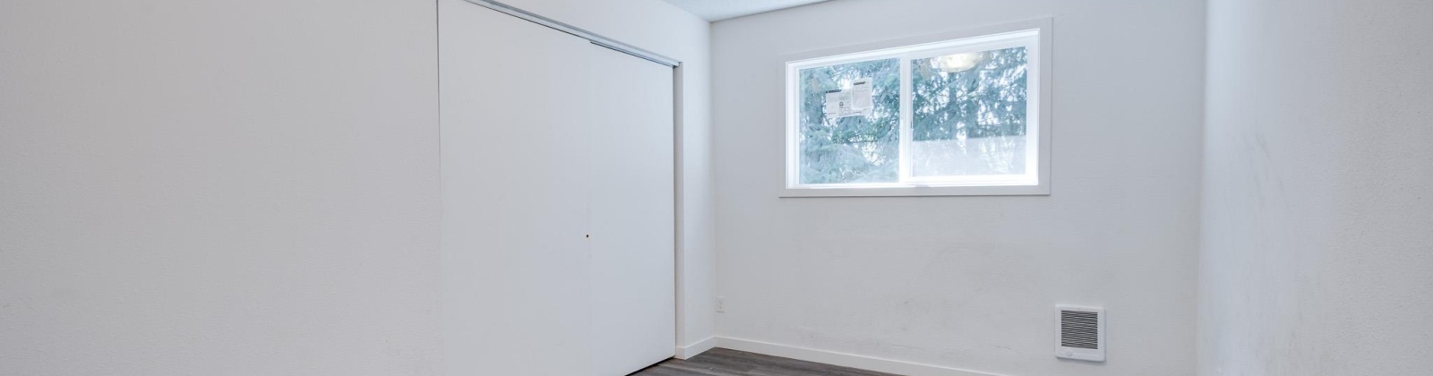 State St, Pullman, Washington 99163-2124, 6 Bedrooms Bedrooms, ,2 BathroomsBathrooms,Duplex,For Sale,State St,283753