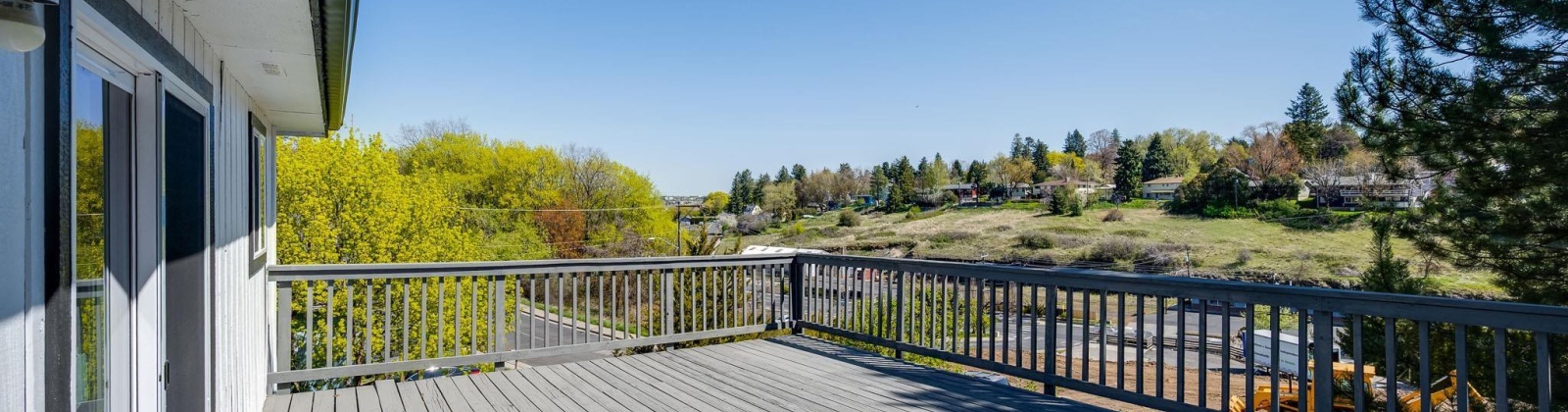 State St, Pullman, Washington 99163-2124, 6 Bedrooms Bedrooms, ,2 BathroomsBathrooms,Duplex,For Sale,State St,283753