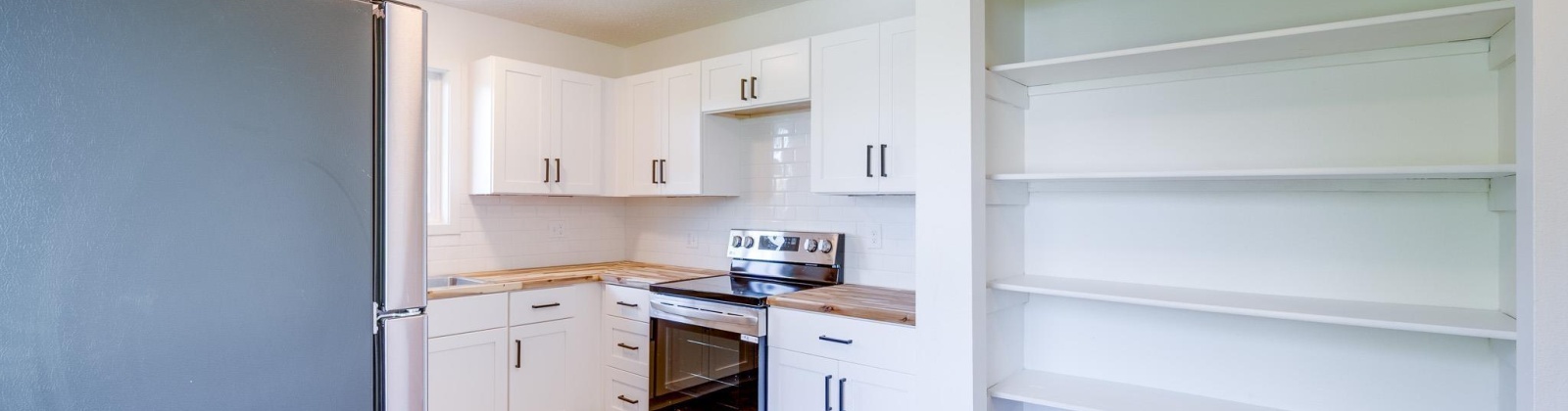 State St, Pullman, Washington 99163-2124, 6 Bedrooms Bedrooms, ,2 BathroomsBathrooms,Duplex,For Sale,State St,283753