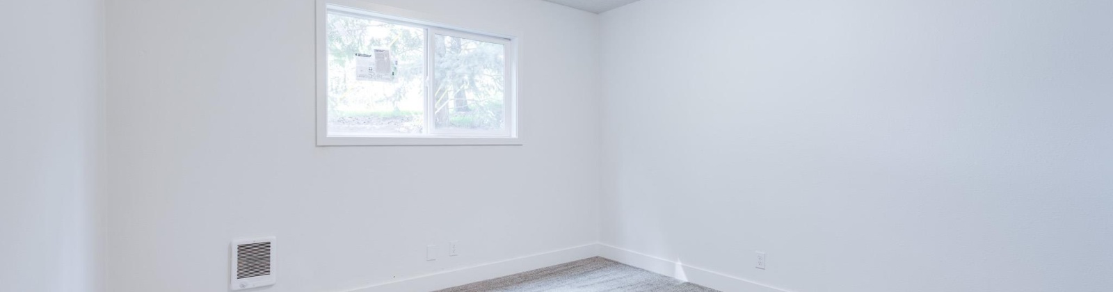 State St, Pullman, Washington 99163-2124, 6 Bedrooms Bedrooms, ,2 BathroomsBathrooms,Duplex,For Sale,State St,283753