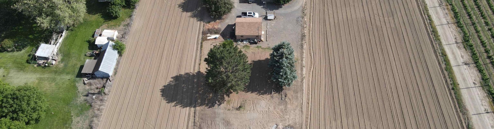 Grandview Pavement, Mabton, Washington 98935, 3 Bedrooms Bedrooms, ,2 BathroomsBathrooms,Site Built-owned Lot,For Sale,Grandview Pavement,282076