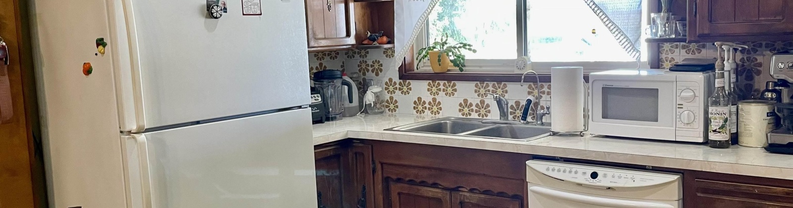 Grandview Pavement, Mabton, Washington 98935, 3 Bedrooms Bedrooms, ,2 BathroomsBathrooms,Site Built-owned Lot,For Sale,Grandview Pavement,282076
