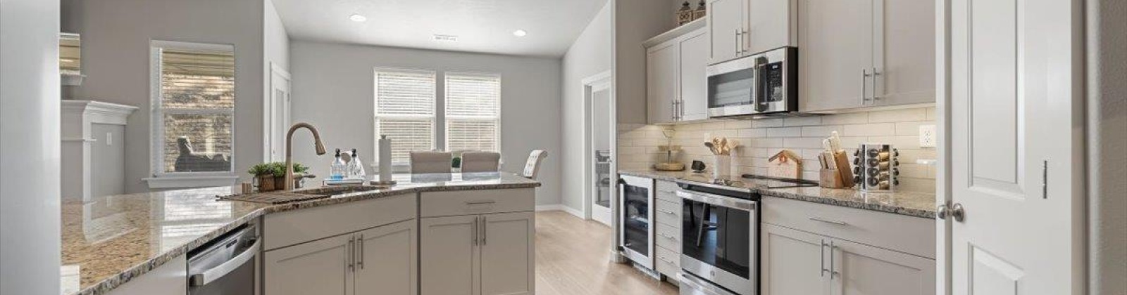 Ladera St, Prosser, Washington 99350, 3 Bedrooms Bedrooms, ,3 BathroomsBathrooms,Site Built-owned Lot,For Sale,Ladera St,282114