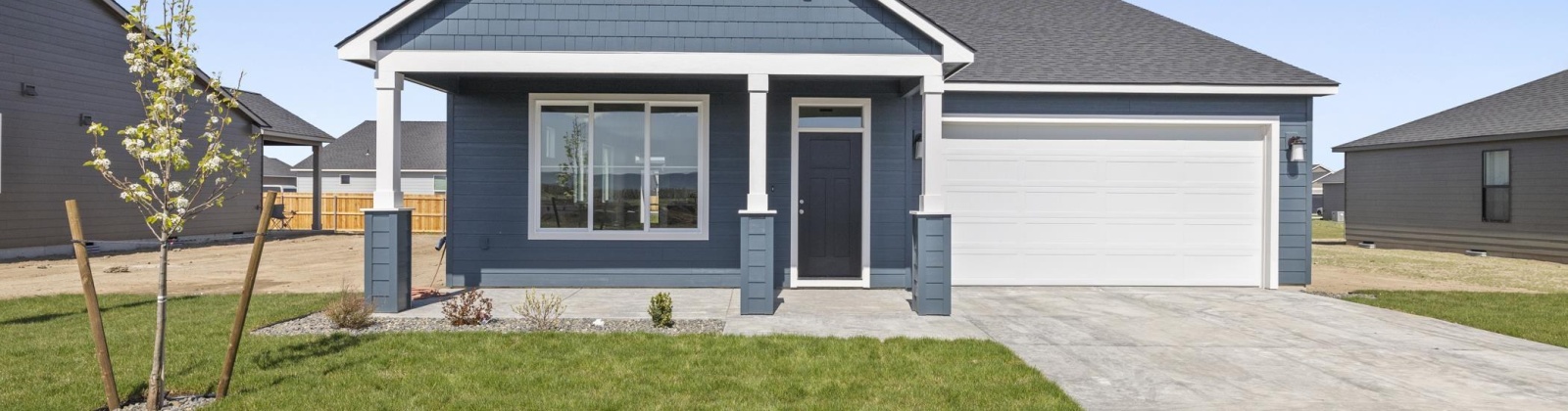 Amberly Ave, Grandview, Washington 98930, 3 Bedrooms Bedrooms, ,2 BathroomsBathrooms,Site Built-owned Lot,For Sale,Amberly Ave,282143
