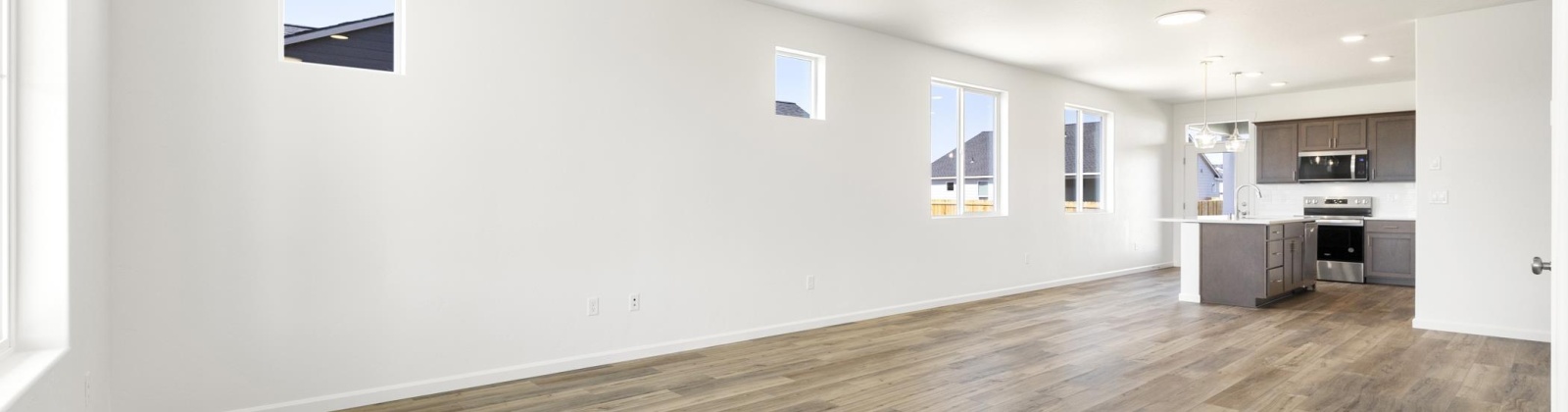 Amberly Ave, Grandview, Washington 98930, 3 Bedrooms Bedrooms, ,2 BathroomsBathrooms,Site Built-owned Lot,For Sale,Amberly Ave,282143