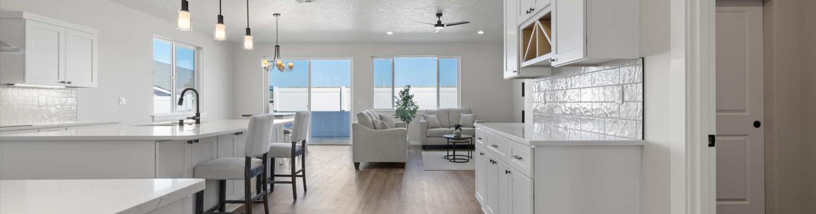 50th Ave, West Richland, Washington 99353, 3 Bedrooms Bedrooms, ,2 BathroomsBathrooms,Town House,For Sale,50th Ave,282172
