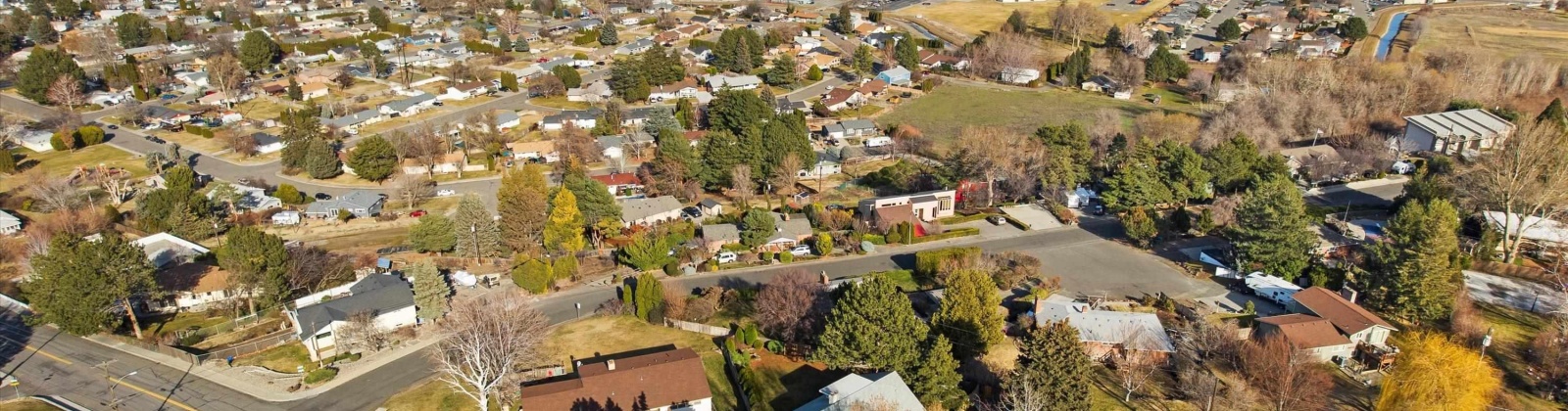Garfield St, Kennewick, Washington 99336, 4 Bedrooms Bedrooms, ,2 BathroomsBathrooms,Site Built-owned Lot,For Sale,Garfield St,282176