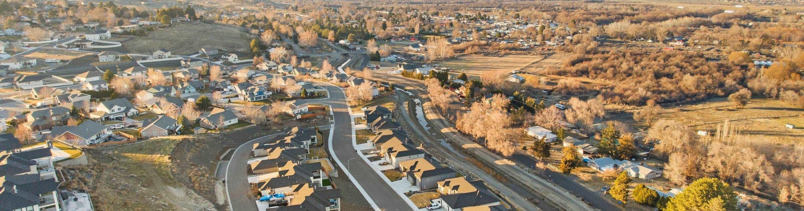 Nicholas Lane, West Richland, Washington 99353, 4 Bedrooms Bedrooms, ,4 BathroomsBathrooms,Site Built-owned Lot,For Sale,Nicholas Lane,282182
