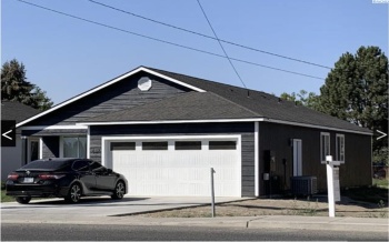 16th, Sunnyside, Washington 98944, 3 Bedrooms Bedrooms, ,2 BathroomsBathrooms,Site Built-owned Lot,For Sale,16th,282222