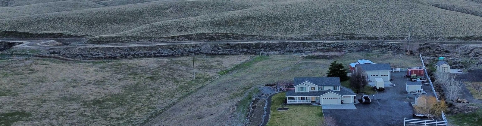 Webber Canyon RD, Benton City, Washington 99320, 4 Bedrooms Bedrooms, ,4 BathroomsBathrooms,Site Built-owned Lot,For Sale,Webber Canyon RD,282220