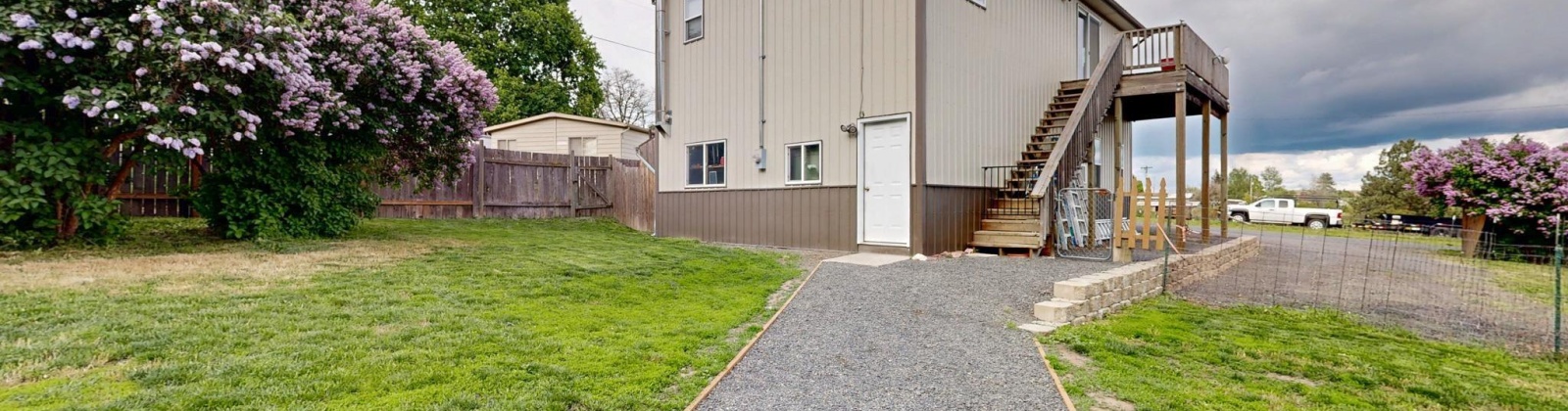 Houghton St., Palouse, Washington 99161, 3 Bedrooms Bedrooms, ,1 BathroomBathrooms,Site Built-owned Lot,For Sale,Houghton St.,282244