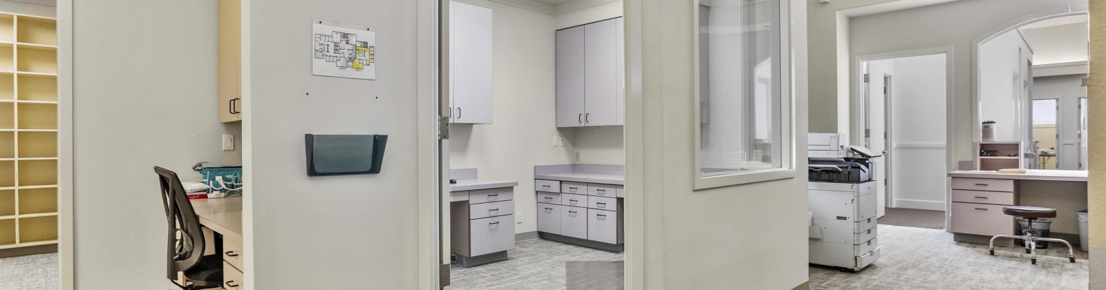 Washington St, Kennewick, Washington 99336, ,11 BathroomsBathrooms,Office,For Sale,Washington St,281151