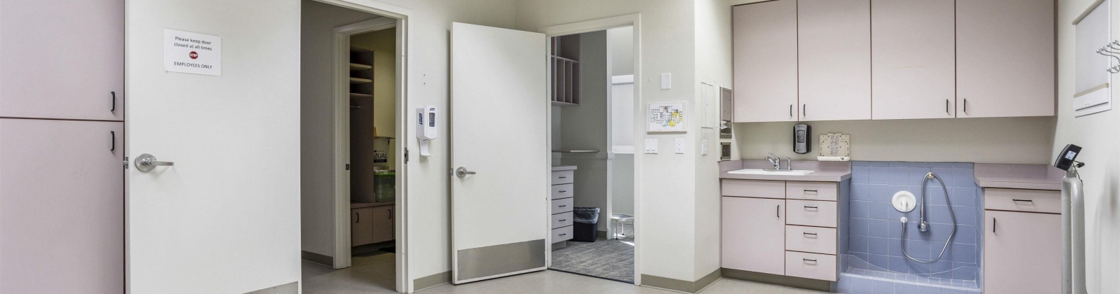 Washington St, Kennewick, Washington 99336, ,11 BathroomsBathrooms,Office,For Sale,Washington St,281151