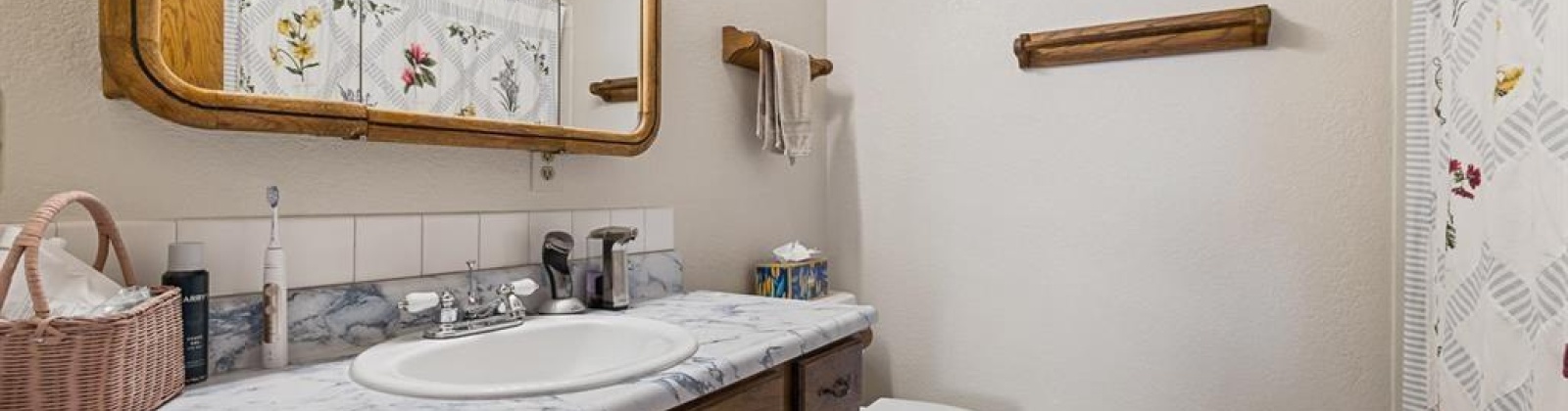 Red Mountain Rd., Benton City, Washington 99320-9999, 2 Bedrooms Bedrooms, ,3 BathroomsBathrooms,Site Built-owned Lot,For Sale,Red Mountain Rd.,282264