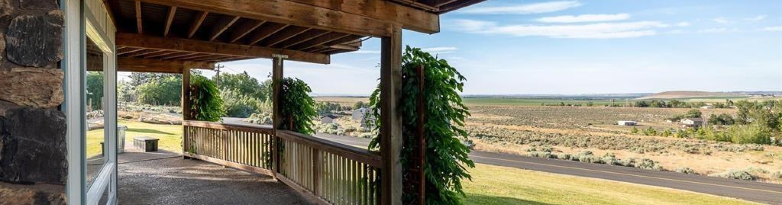 Red Mountain Rd., Benton City, Washington 99320-9999, 2 Bedrooms Bedrooms, ,3 BathroomsBathrooms,Site Built-owned Lot,For Sale,Red Mountain Rd.,282264