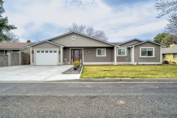 Shelley, Othello, Washington 99344, 3 Bedrooms Bedrooms, ,2 BathroomsBathrooms,Site Built-owned Lot,For Sale,Shelley,282281