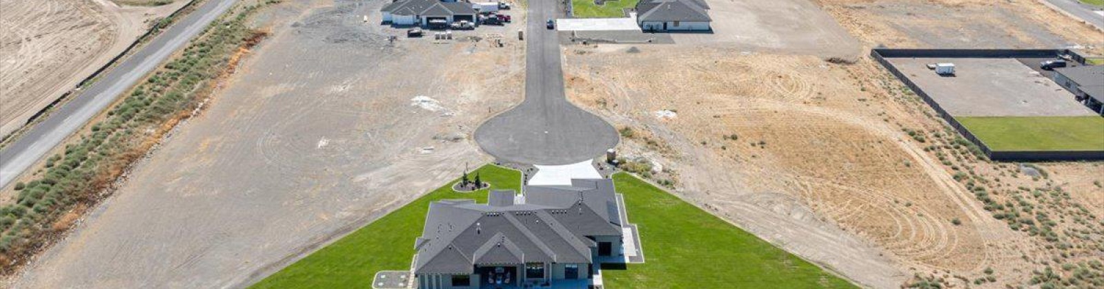 Riviera, Pasco, Washington 99301, 5 Bedrooms Bedrooms, ,4 BathroomsBathrooms,Site Built-owned Lot,For Sale,Riviera,282284