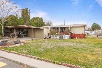 19th Ave, Kennewick, Washington 99336, 3 Bedrooms Bedrooms, ,2 BathroomsBathrooms,Manufactured Rented Lot,For Sale,19th Ave,282325