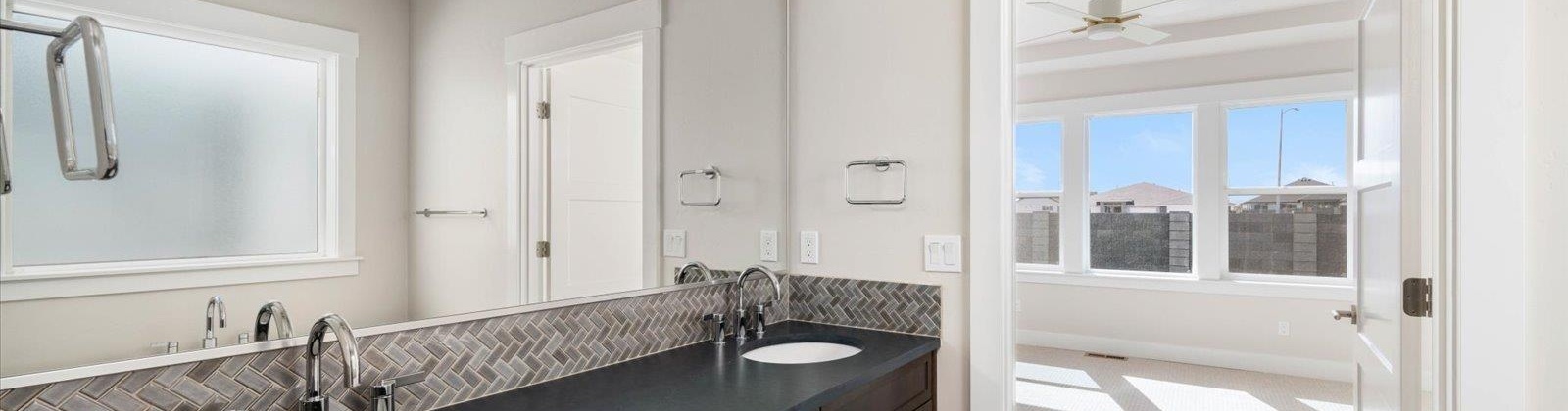 Clover Rd, Richland, Washington 99352, 3 Bedrooms Bedrooms, ,3 BathroomsBathrooms,For Sale,Clover Rd,282342