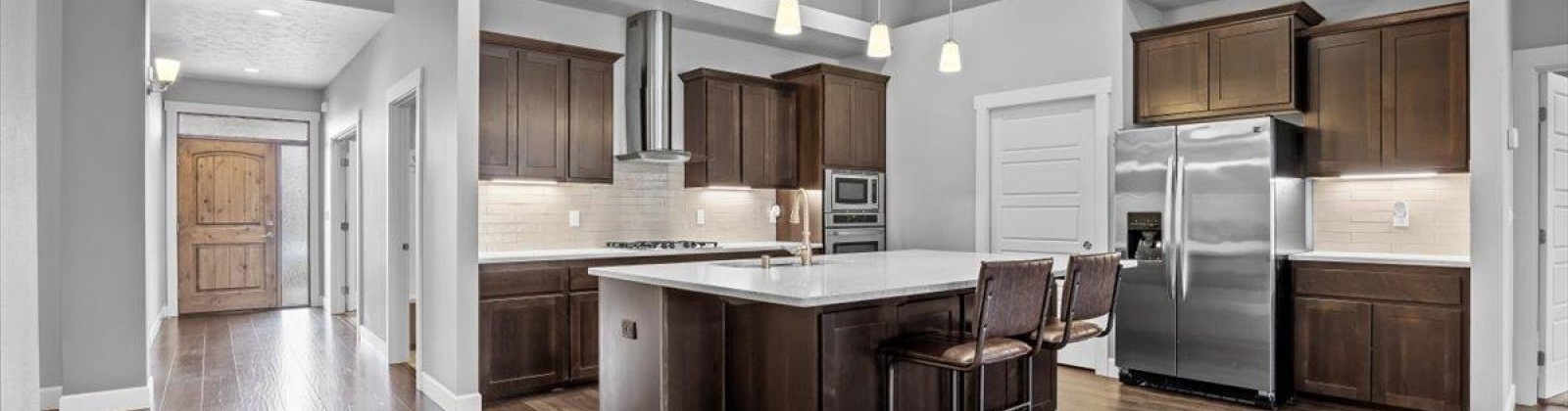 Silverbright Dr, Pasco, Washington 99301, 4 Bedrooms Bedrooms, ,3 BathroomsBathrooms,Site Built-owned Lot,For Sale,Silverbright Dr,282363