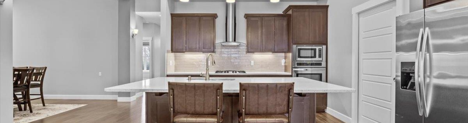 Silverbright Dr, Pasco, Washington 99301, 4 Bedrooms Bedrooms, ,3 BathroomsBathrooms,Site Built-owned Lot,For Sale,Silverbright Dr,282363