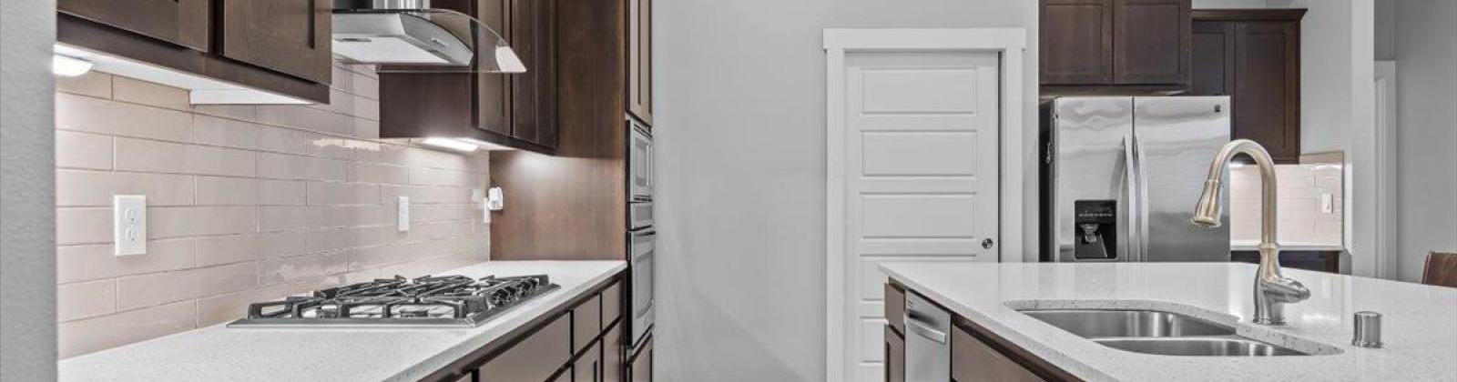 Silverbright Dr, Pasco, Washington 99301, 4 Bedrooms Bedrooms, ,3 BathroomsBathrooms,Site Built-owned Lot,For Sale,Silverbright Dr,282363