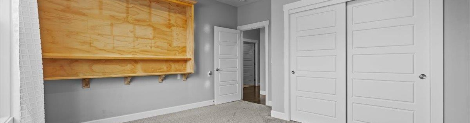 Silverbright Dr, Pasco, Washington 99301, 4 Bedrooms Bedrooms, ,3 BathroomsBathrooms,Site Built-owned Lot,For Sale,Silverbright Dr,282363