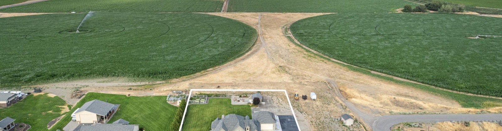 McDonald Drive, Pasco, Washington 99301-0000, 4 Bedrooms Bedrooms, ,3 BathroomsBathrooms,Site Built-owned Lot,For Sale,McDonald Drive,282365