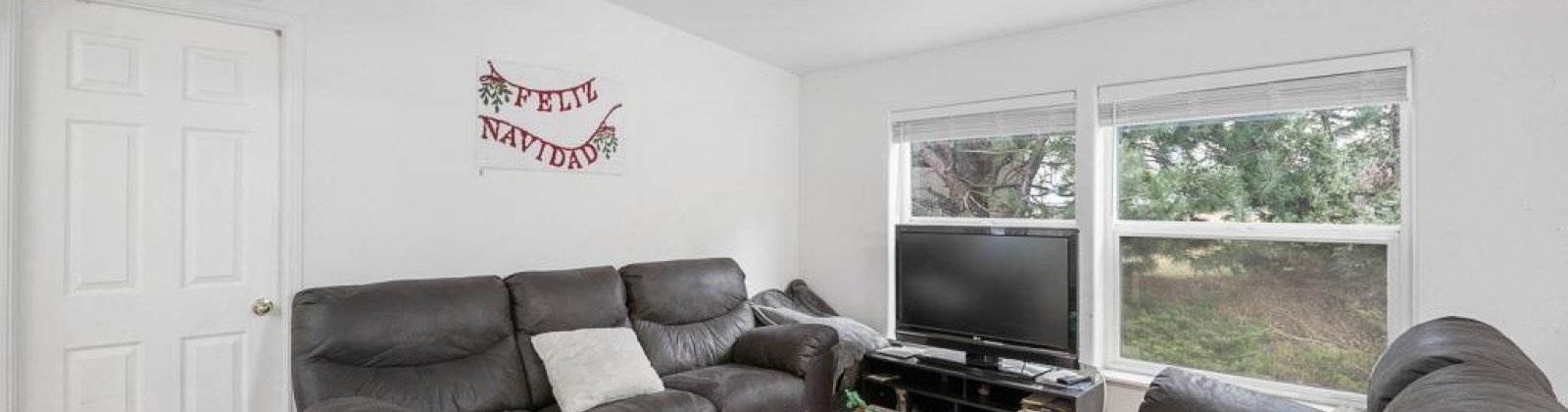 Golden Hills #32, Pullman, Washington 99163, 4 Bedrooms Bedrooms, ,2 BathroomsBathrooms,Manufactured Rented Lot,For Sale,Golden Hills #32,282378