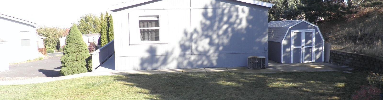 Golden Hills #32, Pullman, Washington 99163, 4 Bedrooms Bedrooms, ,2 BathroomsBathrooms,Manufactured Rented Lot,For Sale,Golden Hills #32,282378