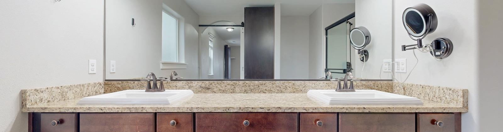 32nd Avenue, Kennewick, Washington 99338, 5 Bedrooms Bedrooms, ,3 BathroomsBathrooms,Site Built-owned Lot,For Sale,32nd Avenue,282374